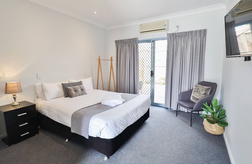 Robinvale Hotel | Robinvale Bridge Motel
