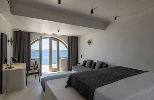 Agios Stefanos Hotel | Rocabella Mykonos Hotel, a member of Design Hotels
