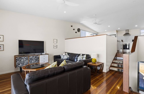 Woolgoolga House | Rock Ledge - Woolgoogla Headland
