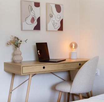 Kalambaka Apartment | Rock White Lotus