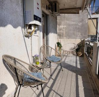 Kalambaka Apartment | Rock White Lotus