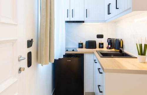 Paleopolis Apartment | RODAVGI APARTMENTS