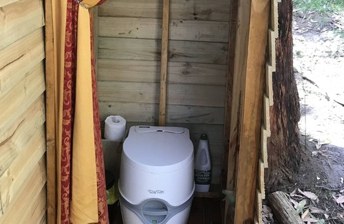 Riddells Creek Cabin | Romantic Getaway in the Macedon Ranges
