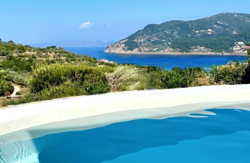 Skopelos Town Cottage | Romantic Pergamonto Cottage with private Pool & SeaView