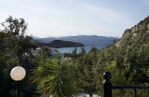 Istron Villa | Romantic seaview Villa Selini with private pool