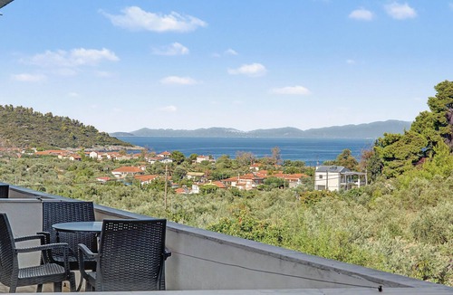 Psaropouli Apartment | Room 'Orama 31' with Sea View, Wi-Fi and Air Conditioning