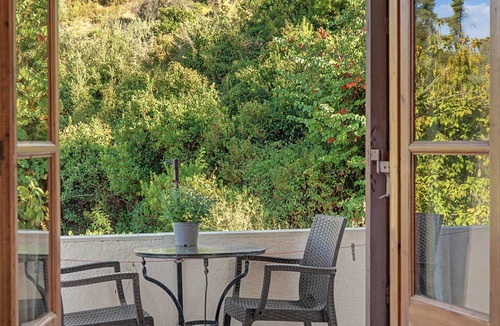 Psaropouli Apartment | Room 'Orama 34' with Sea View, Wi-Fi and Air Conditioning