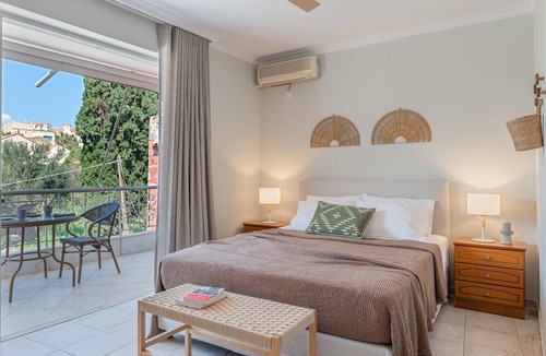 Skoutari Apartment | Room 'Standard Studio 3' with private Terrace, Wi-Fi and Air Conditioning