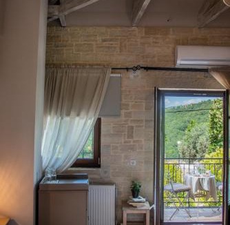 Doliana Bed & Breakfast | Roptro