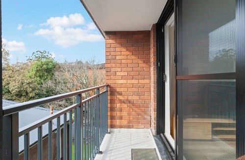 Rose Bay Apartment | Rose Bay Horizon Breezy Living near Beach and Ferry