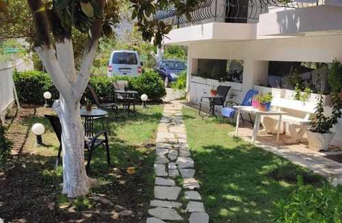 Nikolaiika Apartment | Rousetis Studio 101 - 200m from the Sea in Aígio