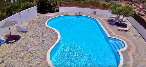 Vigla Apartment | Rousolakos Pool Apartments