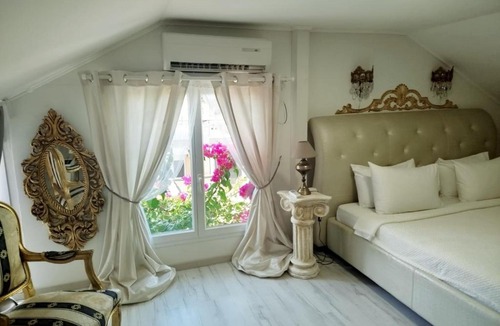 Nea Moudania Apartment | Royal House