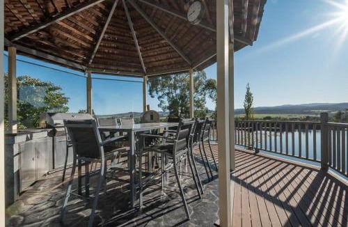 Relbia Apartment | Rural Apartment with Stunning Views