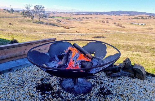 Georges Plains Cabin | Rustic Range Retreat @ Charlotte's Hut nStay, Relax, Unwind & Reconnect
