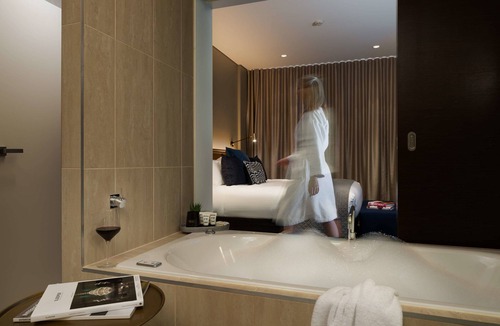 Campbelltown Hotel | Rydges Campbelltown