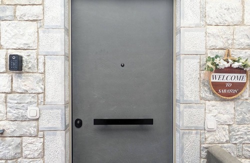 Leonidio Apartment | Sabaton Apartment . A breathtaking gem in the Peloponnese!