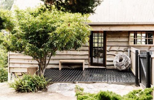 Binalong Bay House | SABI Award Winning Designer Cabin