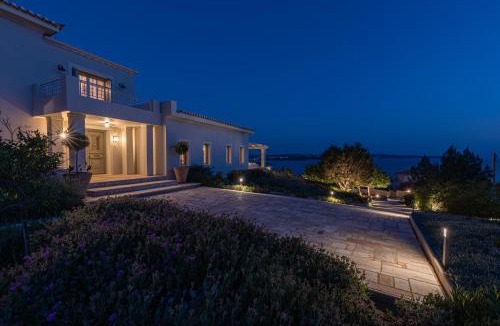 Kilada Villa | Salanti Hillcrest