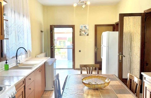 Nea Tenedhos Villa | Saltos Village House - Peaceful Poolside Retreat