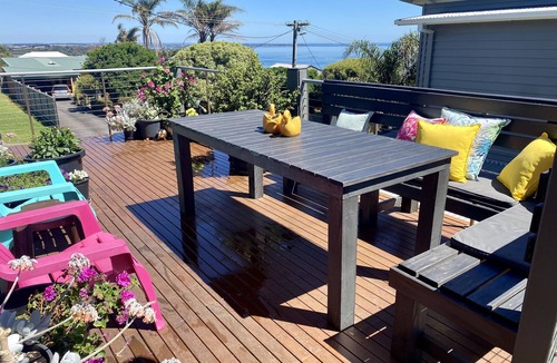 San Remo Cottage | Salty Paws Dog Friendly Luxe Cottage