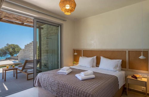 Frangokastellon Apartment | Salvia Luxury Collection Suites