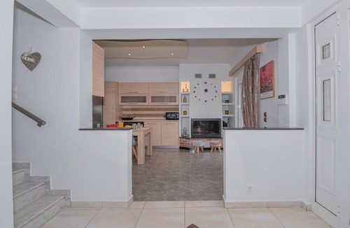 Rhodes Town Villa | San Francisco Maisonette