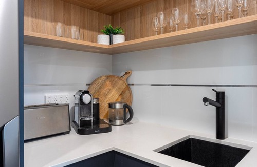 Sanctuary Point House | Sanctuary Coastal Oasis - Stay 3 Pay 2
