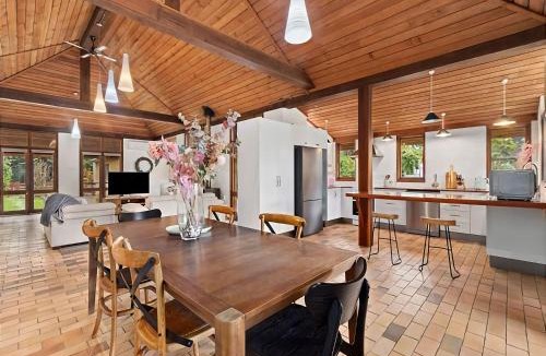 Broulee House | Sand at Broulee