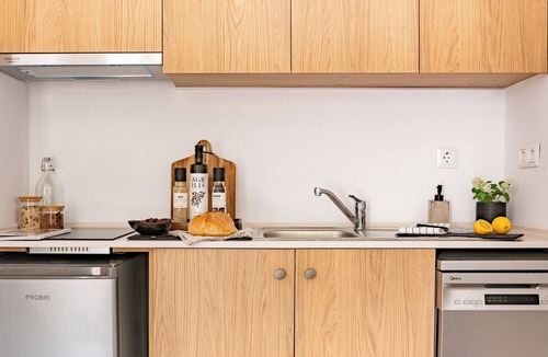 Molos Apartment | Sanders Paros Gardens - Cozy 1-Bdr Apt w Patio