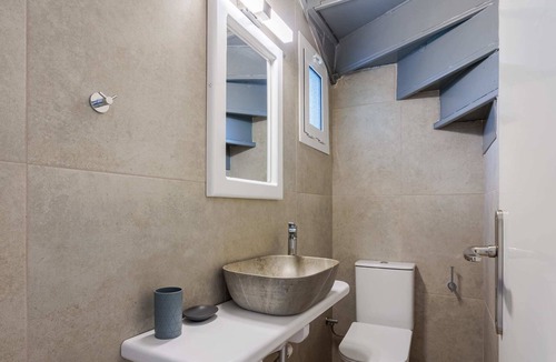 Nea Koroni House | Sandy Cozy Getaway - Fully Equipped Haven
