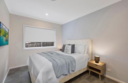 The Entrance House | Sandy Feet Retreat