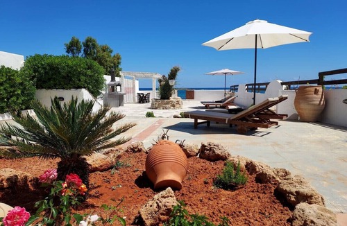 Malia House | Sandy Steps Beach Front Suite for 3