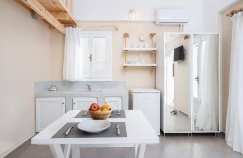 Vourvoulos House | Santa Irini 2