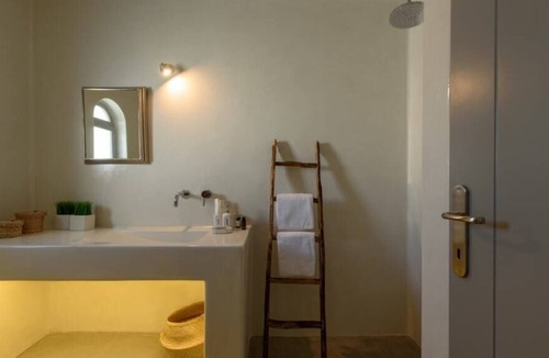 Pyrgos Villa | Santorini 2 Bedroom Villa with Private Pool