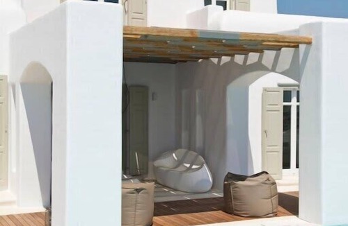 Tourlos Villa | Sapphire Mykonos 7BR Infinity Pool Town Views