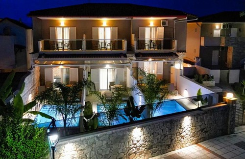 Haniotis Hotel | Sarantis Hotel