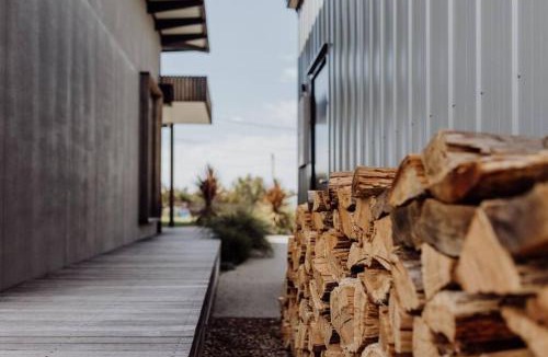 Stieglitz House | Scandi at Stieglitz Sleeps 6 Modern & Stylish
