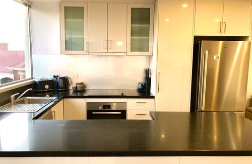 Battery Point Apartment | Scarlett's by Salamanca