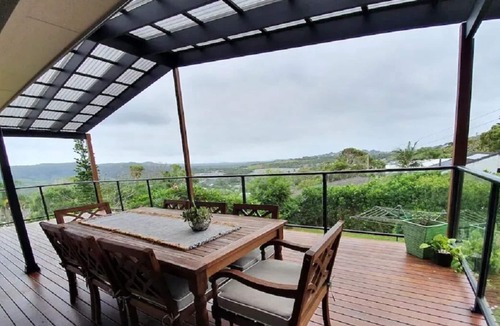 Central Coast House | Scenic Beach House great view 5miniute walk to the beach