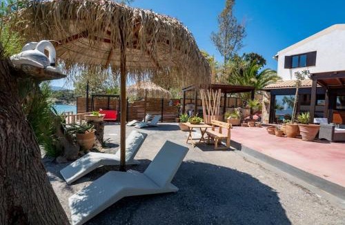Marathi House | Sea and Sun Metaxy Mas, brand-new, beachfront !