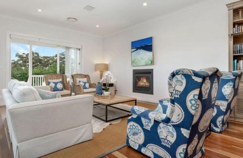 Vincentia House | Sea Breeze - walking distance to Orion Beach