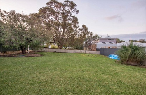 Dunsborough House | Sea Kestrel