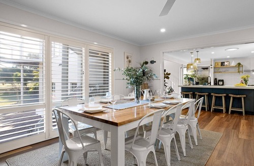 Rye House | Sea Ranch - Rye Back Beach rural retreat with tennis court and spa!