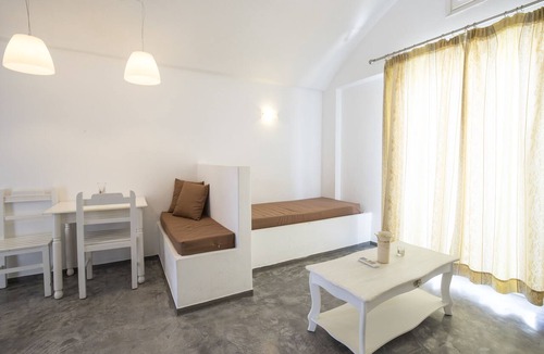 Perivolos Hotel | Sea View Bay Hotel Santorini