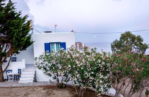 Megas Gialos Apartment | Sea View Studios in Syros – Litus Studios