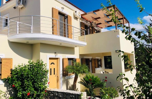 Gavalochori Villa | Sea View Three Bedroom Villa Giorgios
