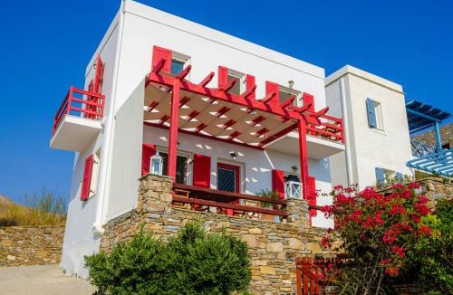 Megas Gialos House | Sea View Villa