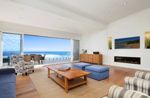 Forresters Beach House | SEABOARD | Ocean Views | Accom Holidays