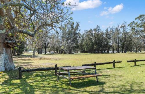Lake Conjola Apartment | Seachange Parks Lake Conjola